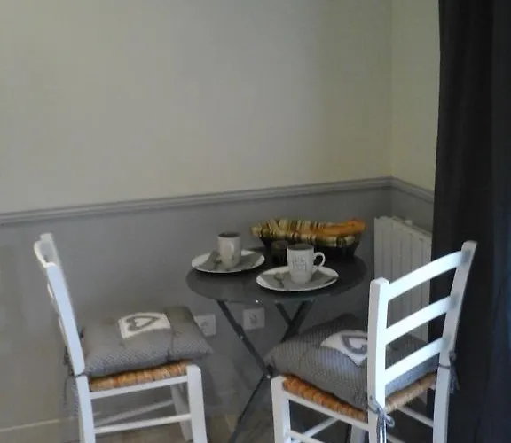 D'hote De La Rotterie 住宿加早餐酒店 3*